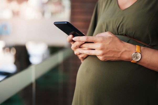 Nu. Beneficiile suplimentare, cum ar fi cardurile cadou Edenred, abonamentele medicale sau cursurile prenatale, vin în completarea drepturilor tale legale și nu le pot înlocui sau diminua.
